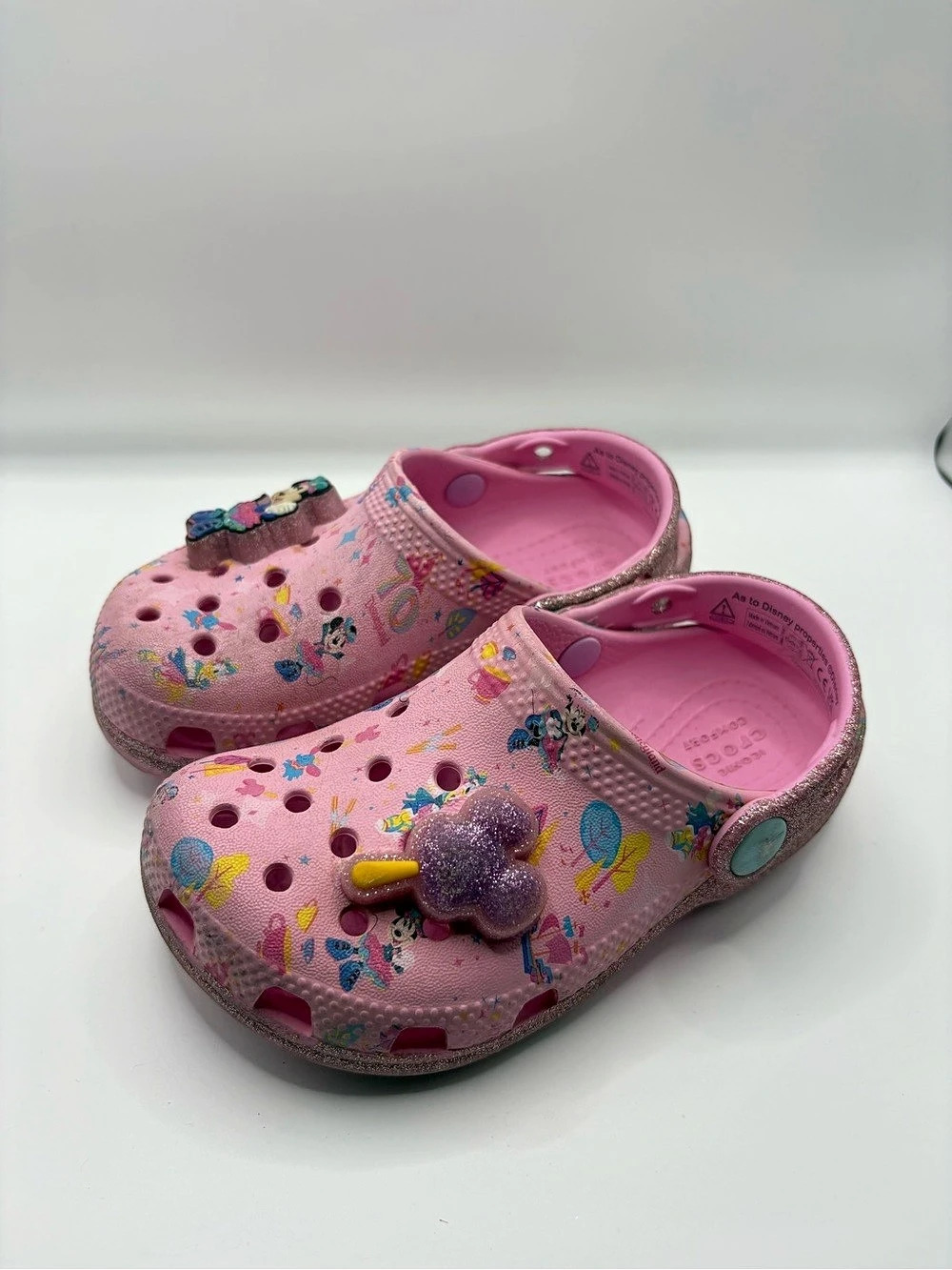 Disneyland Crocs Kids' Minnie Mouse and Friends Classic Clog Pink Kids C9